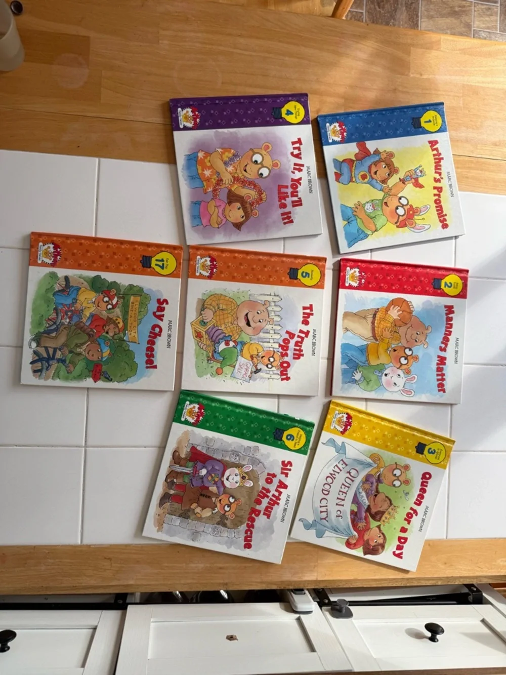 Arthur's Family Values Childrens Book Set of 7 Marc Brown PBS Kids EUC #1-6, 17 - Picture 7 of 7